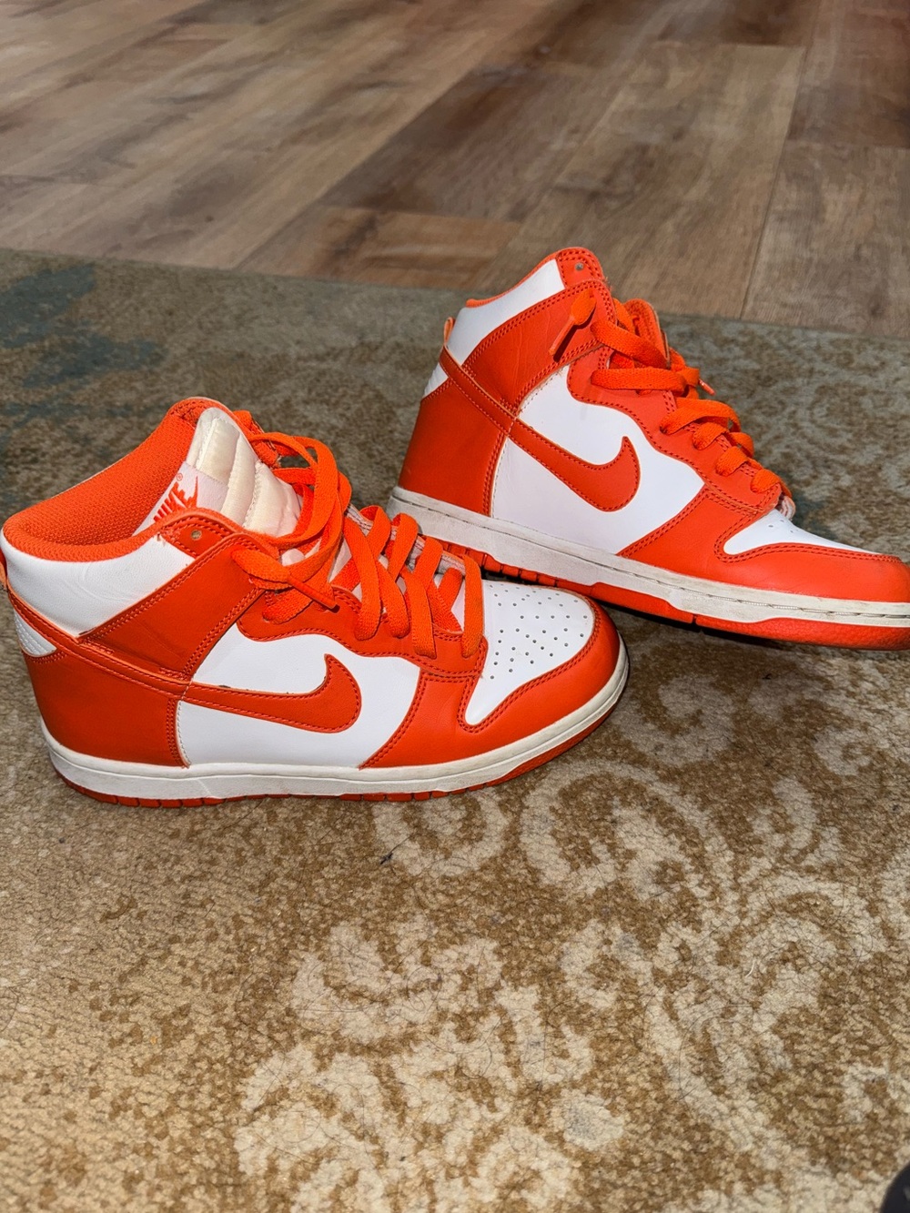 Nike dunk high top